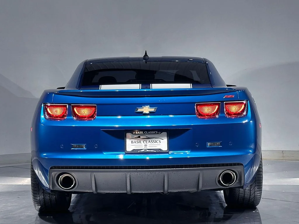 Used 2010 Blue Chevrolet SS image 25