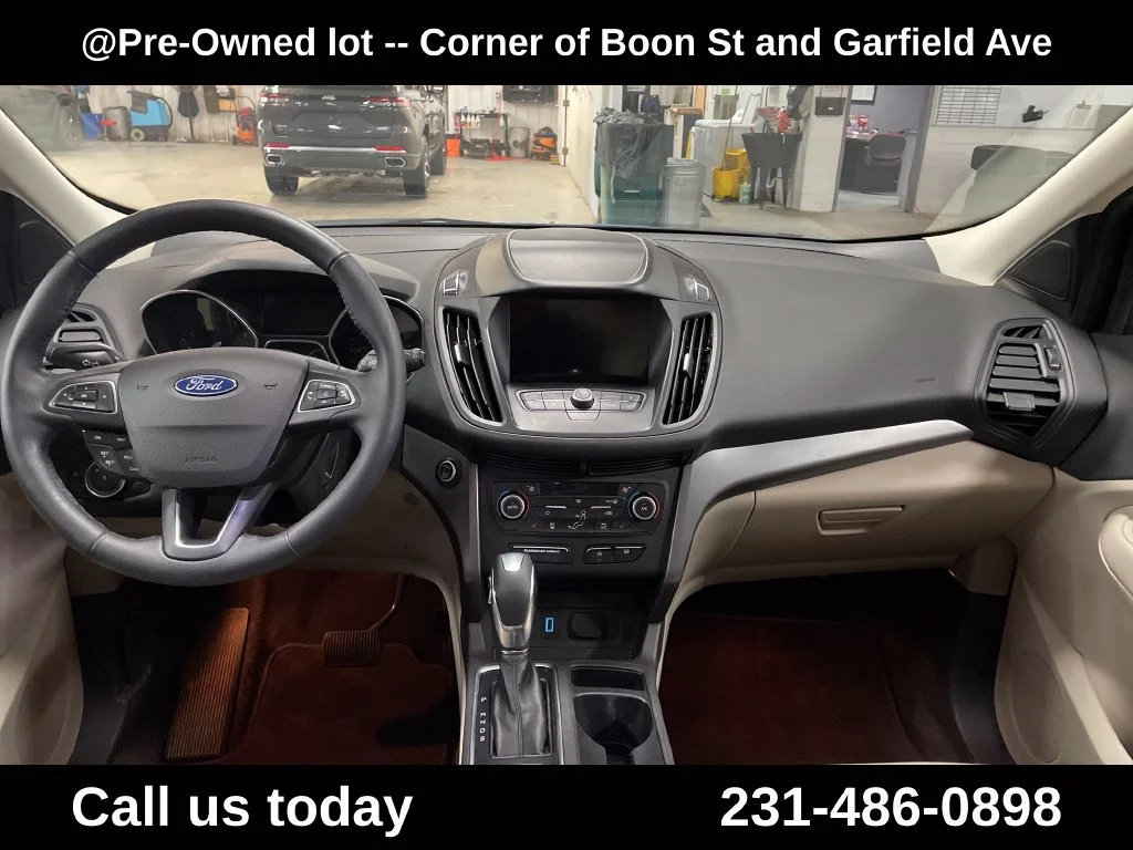 Used 2019 Blue Ford SEL image 20