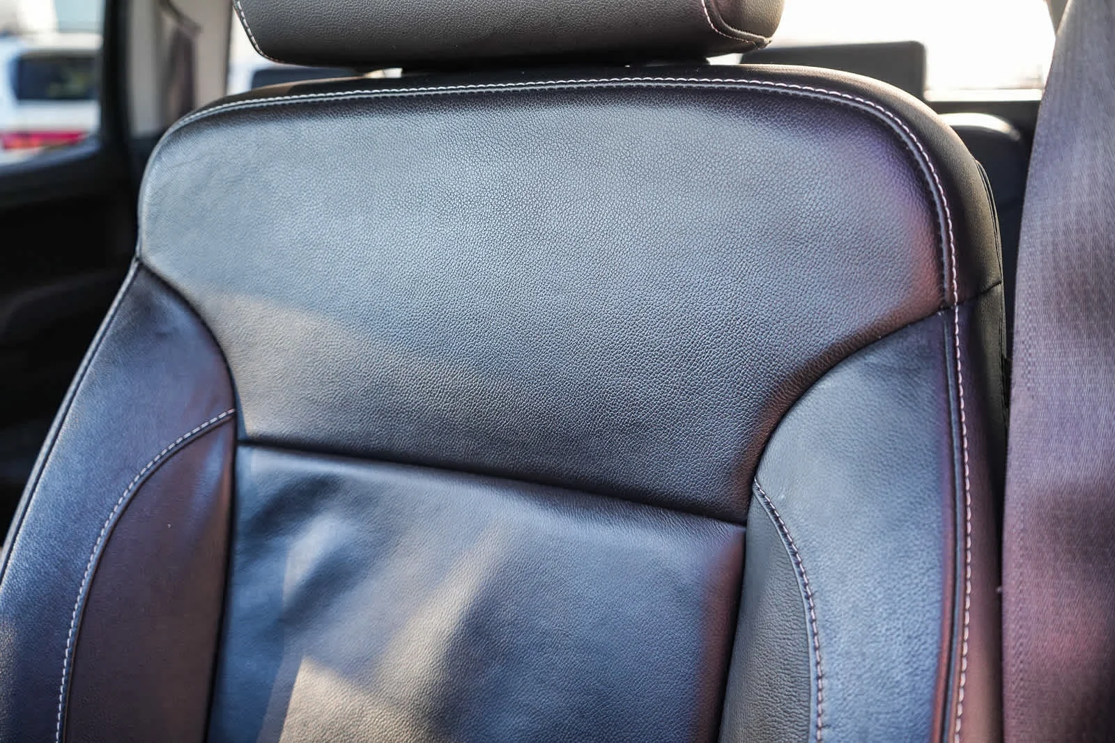 Used 2016 Quicksilver Metallic GMC SLT image 25