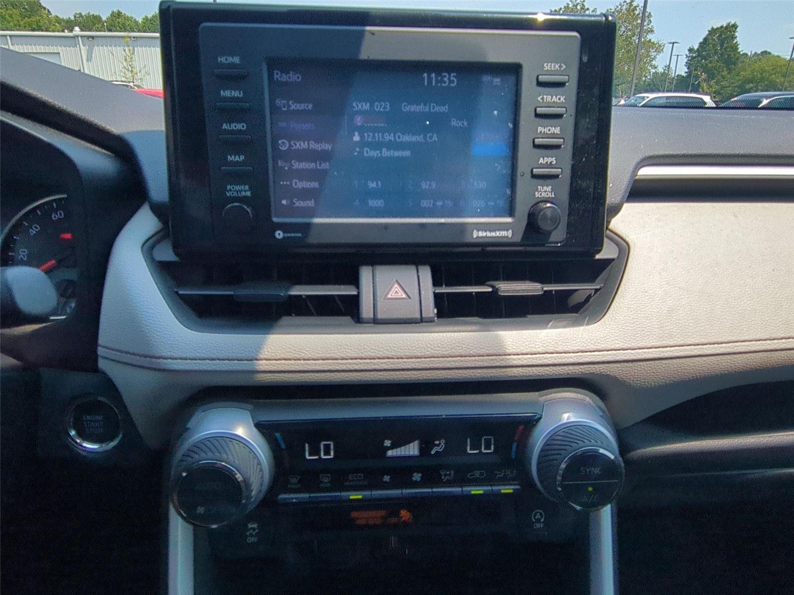 Used 2020 Super White Toyota XLE image 38