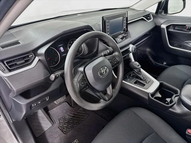 Certified Used 2020 SILVER SKY METALLIC Toyota  image 9