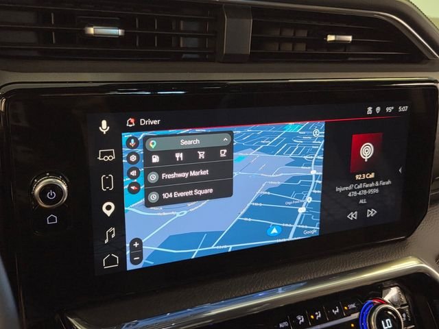Used 2025 Silver GMC Denali image 19