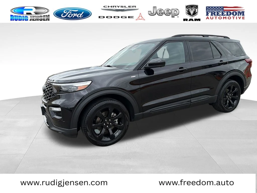 2023 Ford Explorer ST-LINE 4WD's photo