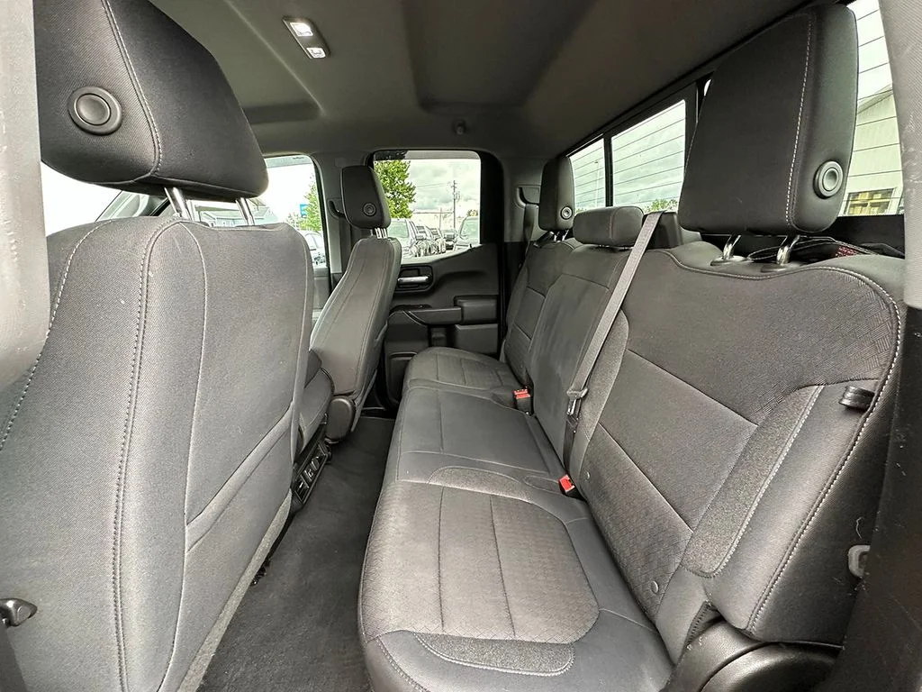Used 2019 Red Chevrolet LT image 20