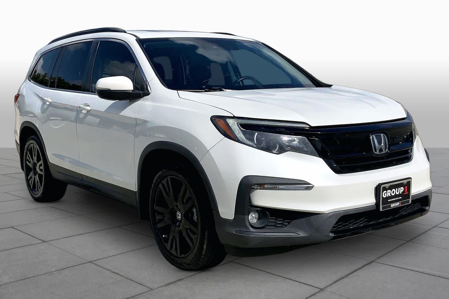 Used 2021 Platinum White Pearl Honda Special Edition image 3