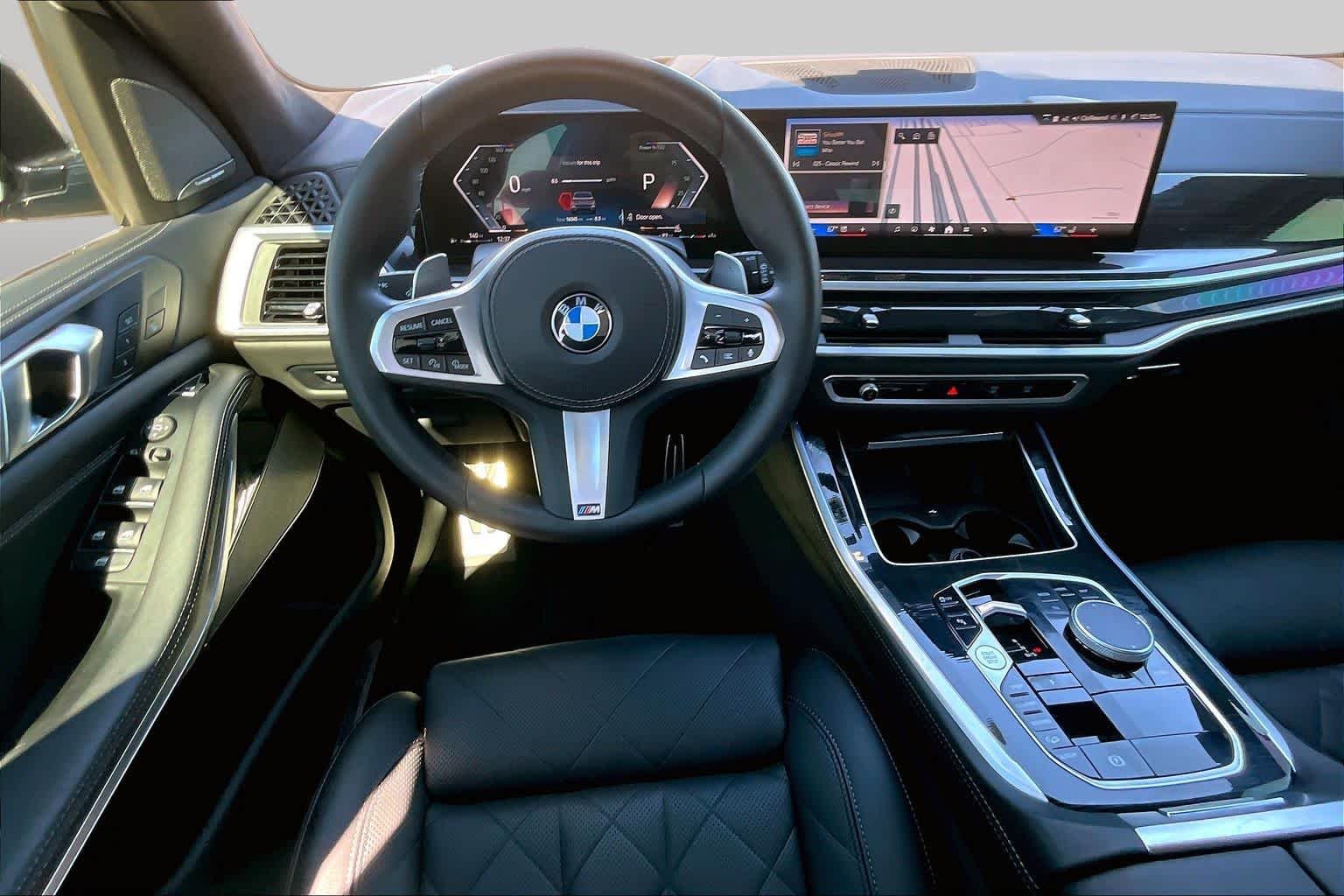 Used 2024 Skyscraper Grey Metallic BMW xDrive40i image 5
