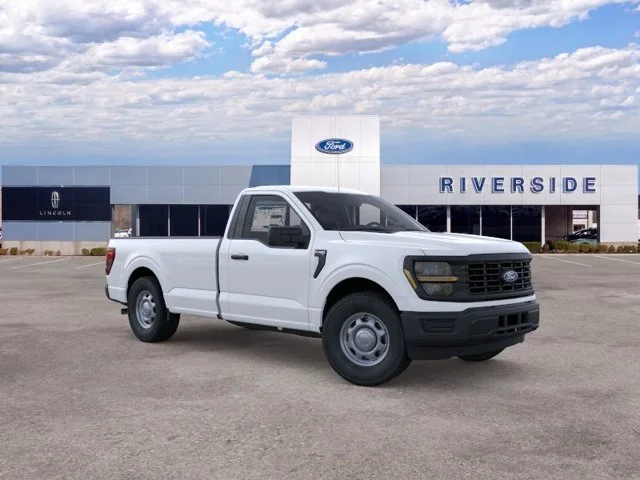 New 2026 Oxford White Ford XL image 7