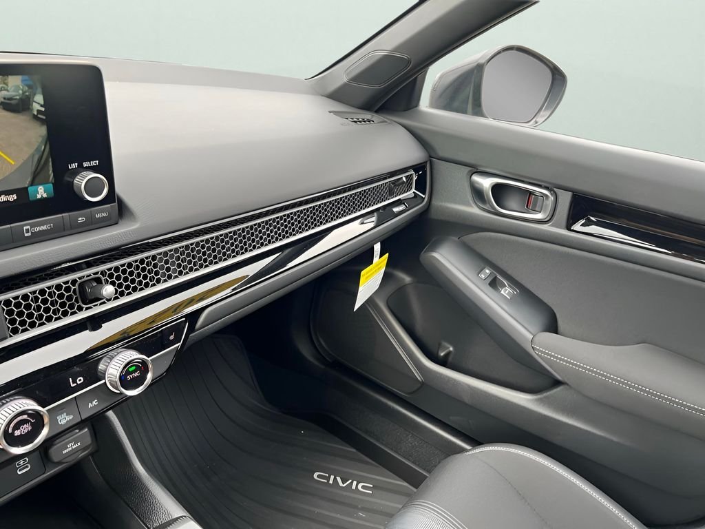 Used 2025 Gray Honda Sport Touring image 21