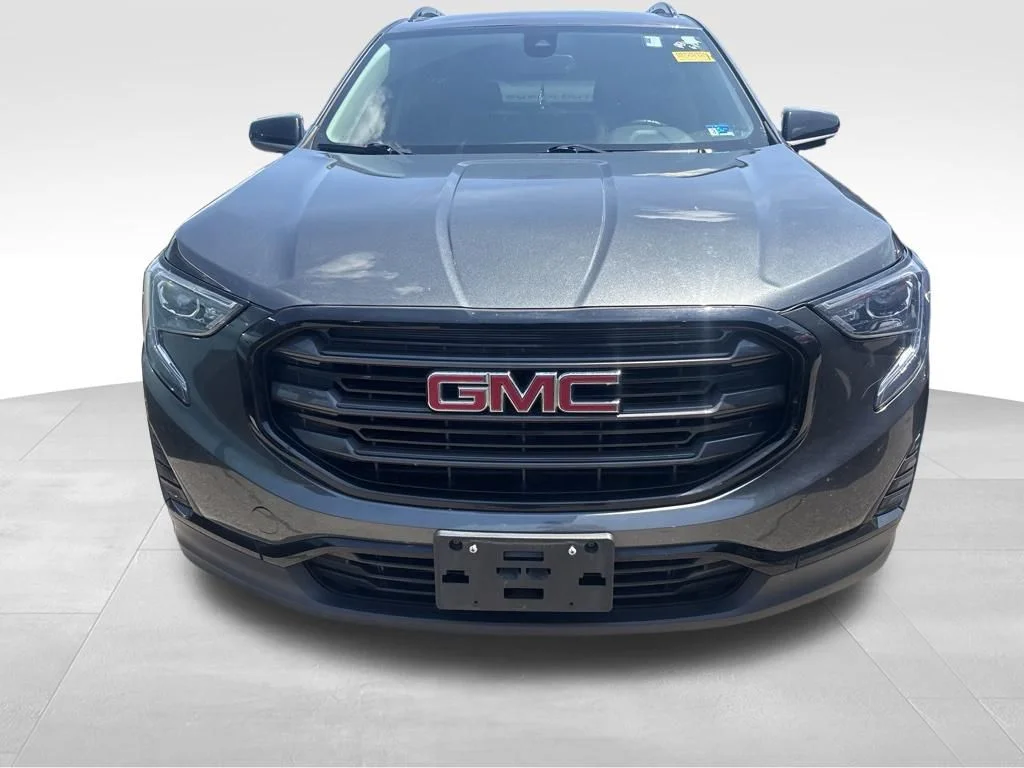 Used 2021 Gray GMC SLE image 3