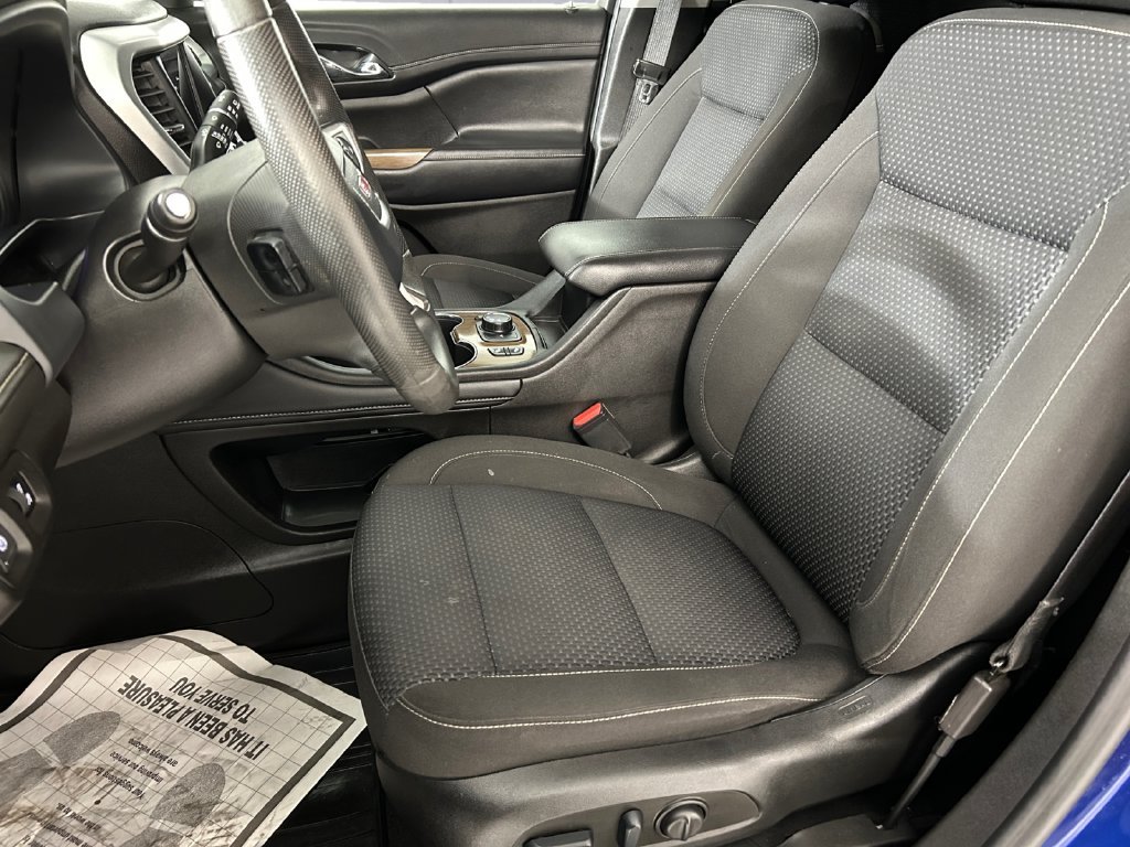 Used 2023 Blue GMC SLE image 7