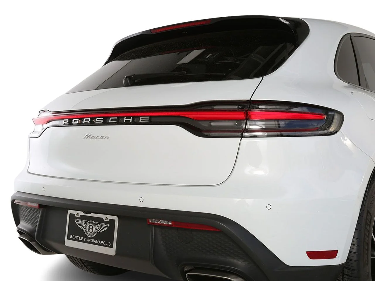 Used 2023 White Porsche Base image 13