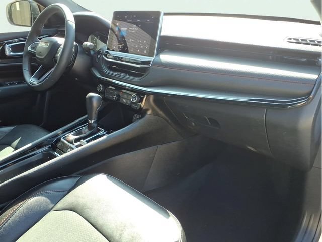 Used 2023  Jeep Trailhawk image 22