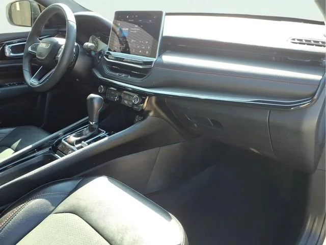 Used 2023  Jeep Trailhawk image 22