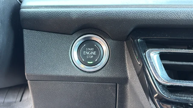 Used 2025 Gray Chevrolet LT image 28