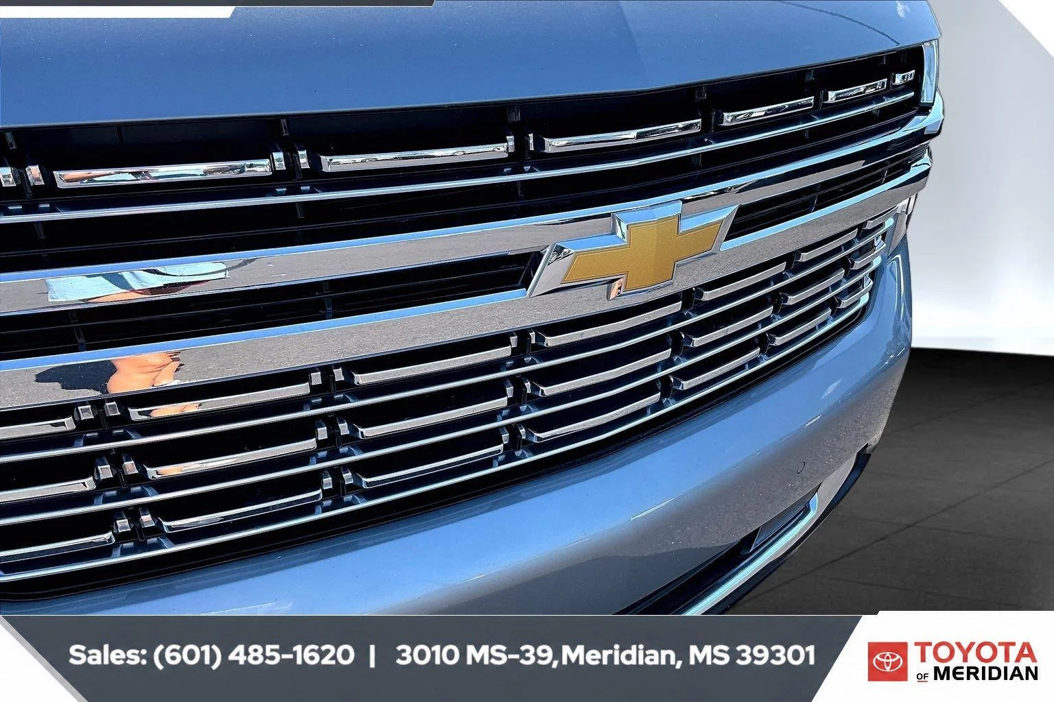 Used 2024 Sterling Gray Metallic Chevrolet Premier image 22