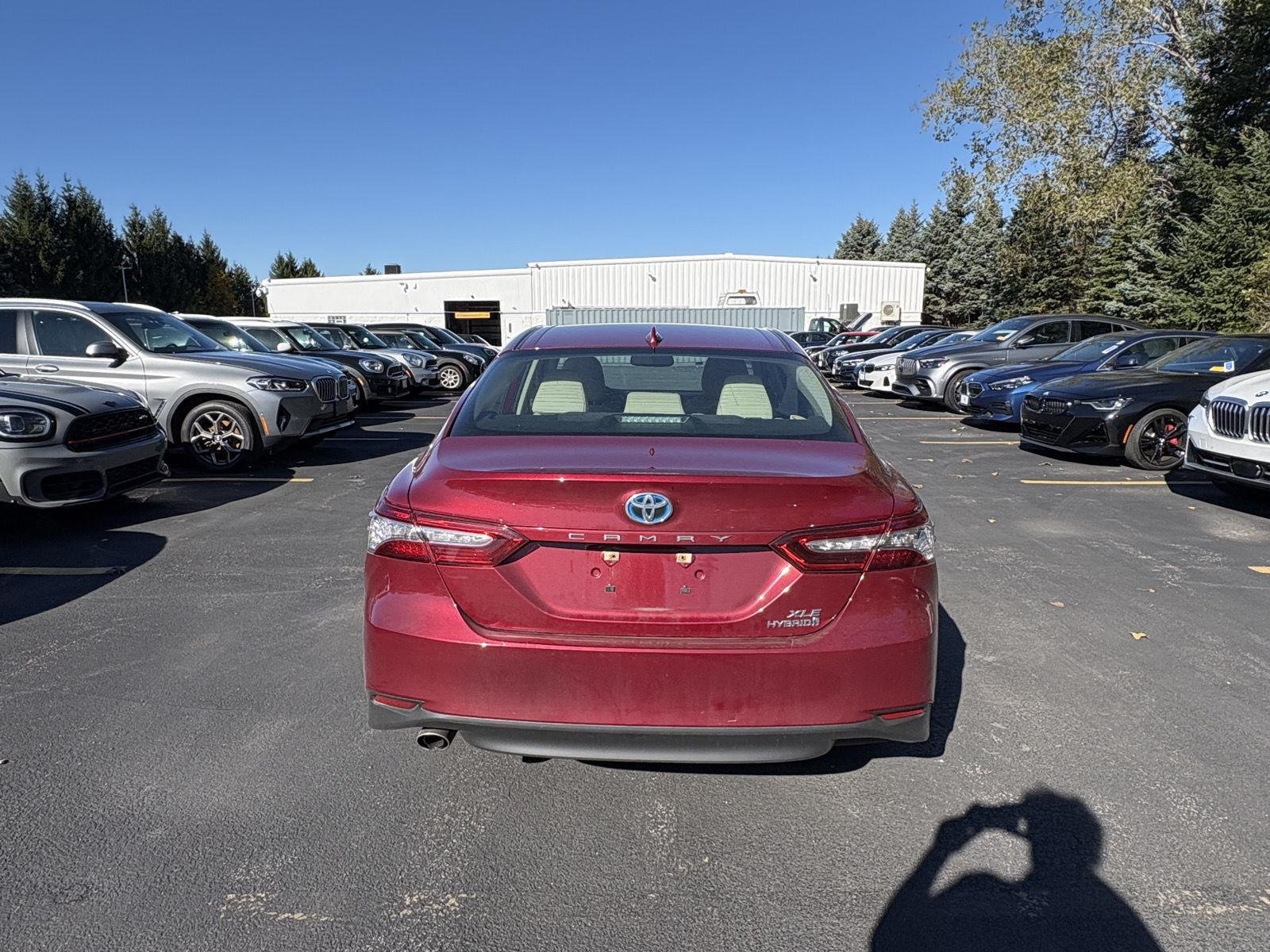 Used 2020 Ruby Flare Pearl Toyota XLE image 6