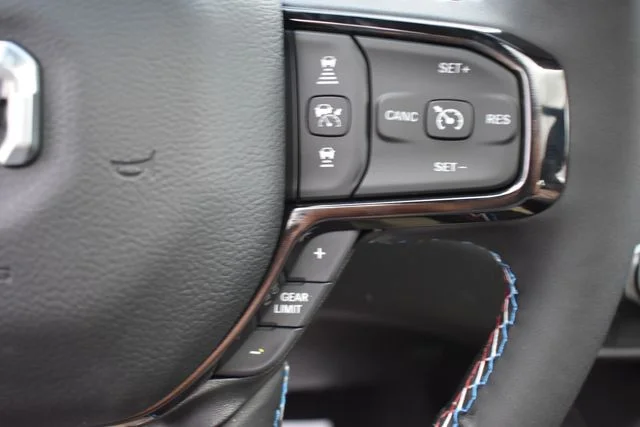New 2026 Hydro Blue Pearl-Coat Exterior Paint RAM Laramie image 29