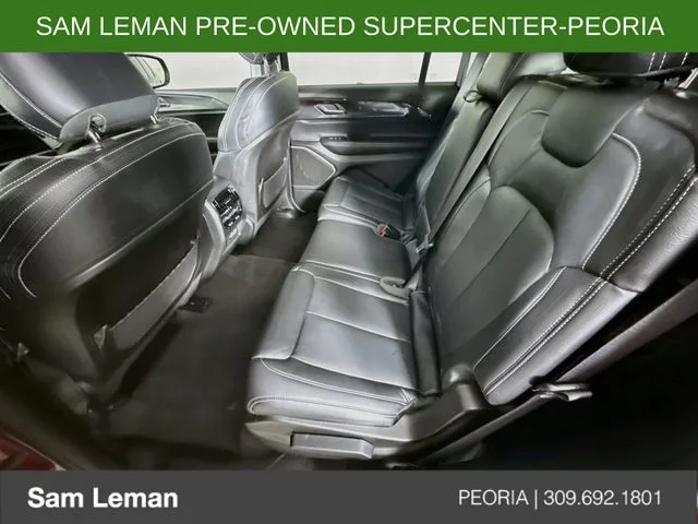 Used 2022 Red Jeep Laredo image 23
