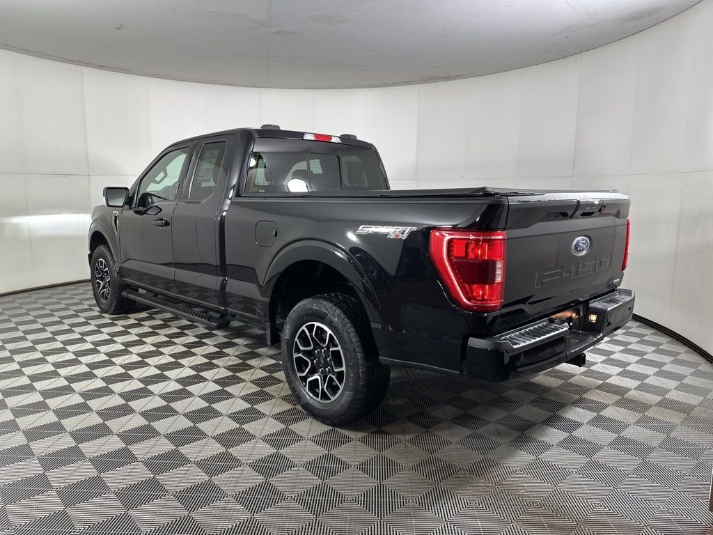 Used 2022 Black Ford XLT image 34