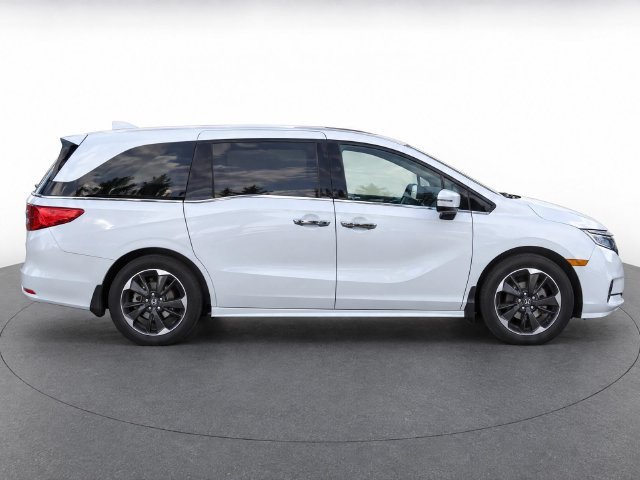 Used 2022 White Honda Elite image 8