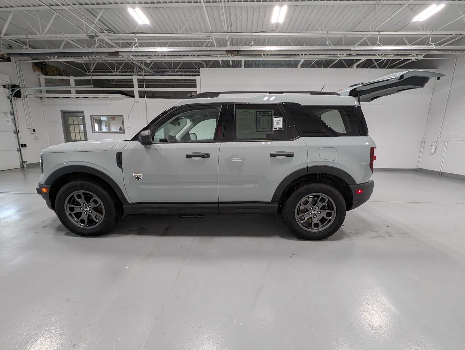 Used 2021 Cactus Gray Ford Big Bend image 12