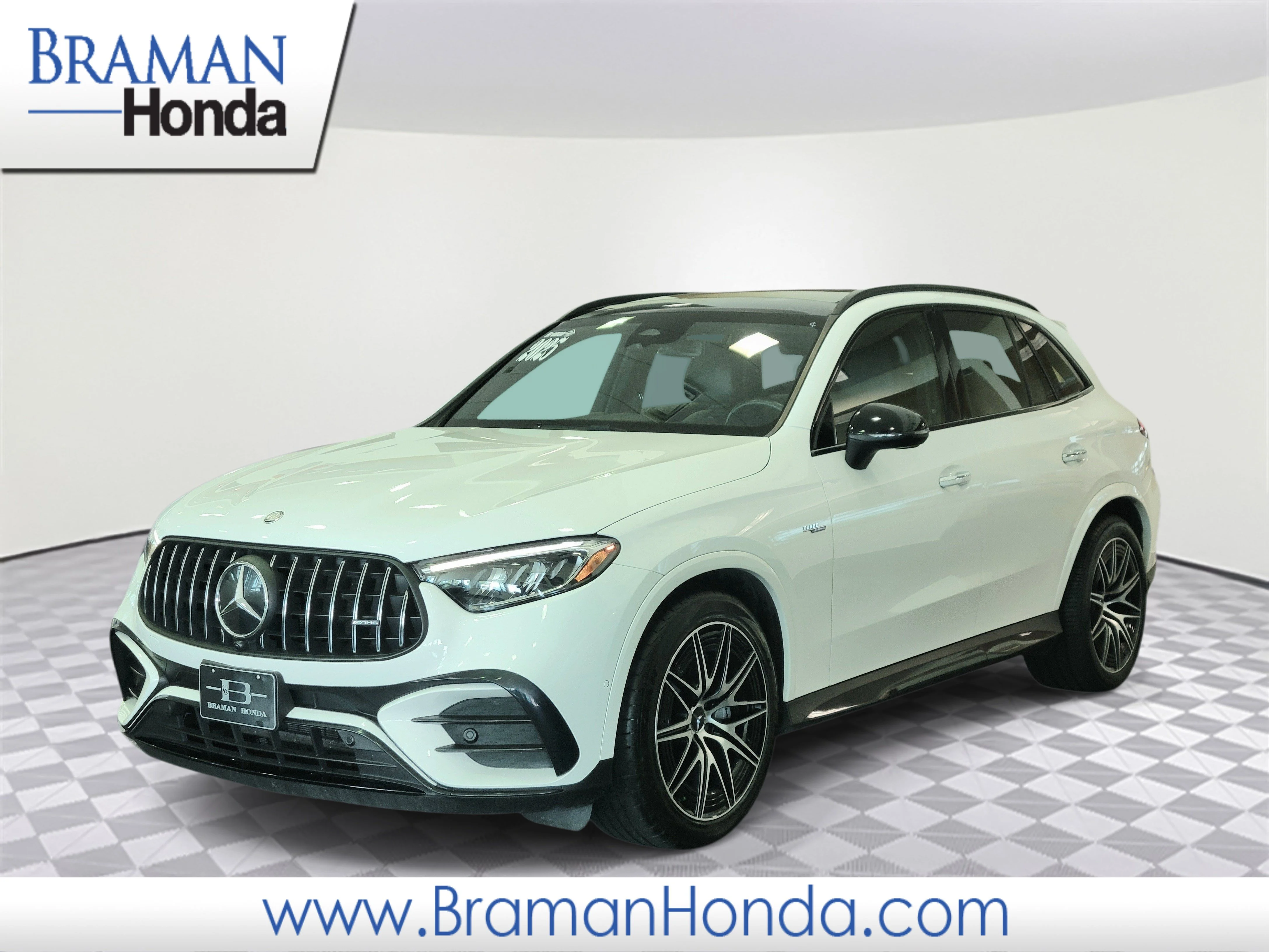 Used 2025 Polar White Mercedes-Benz GLC 43 AMG® image 1