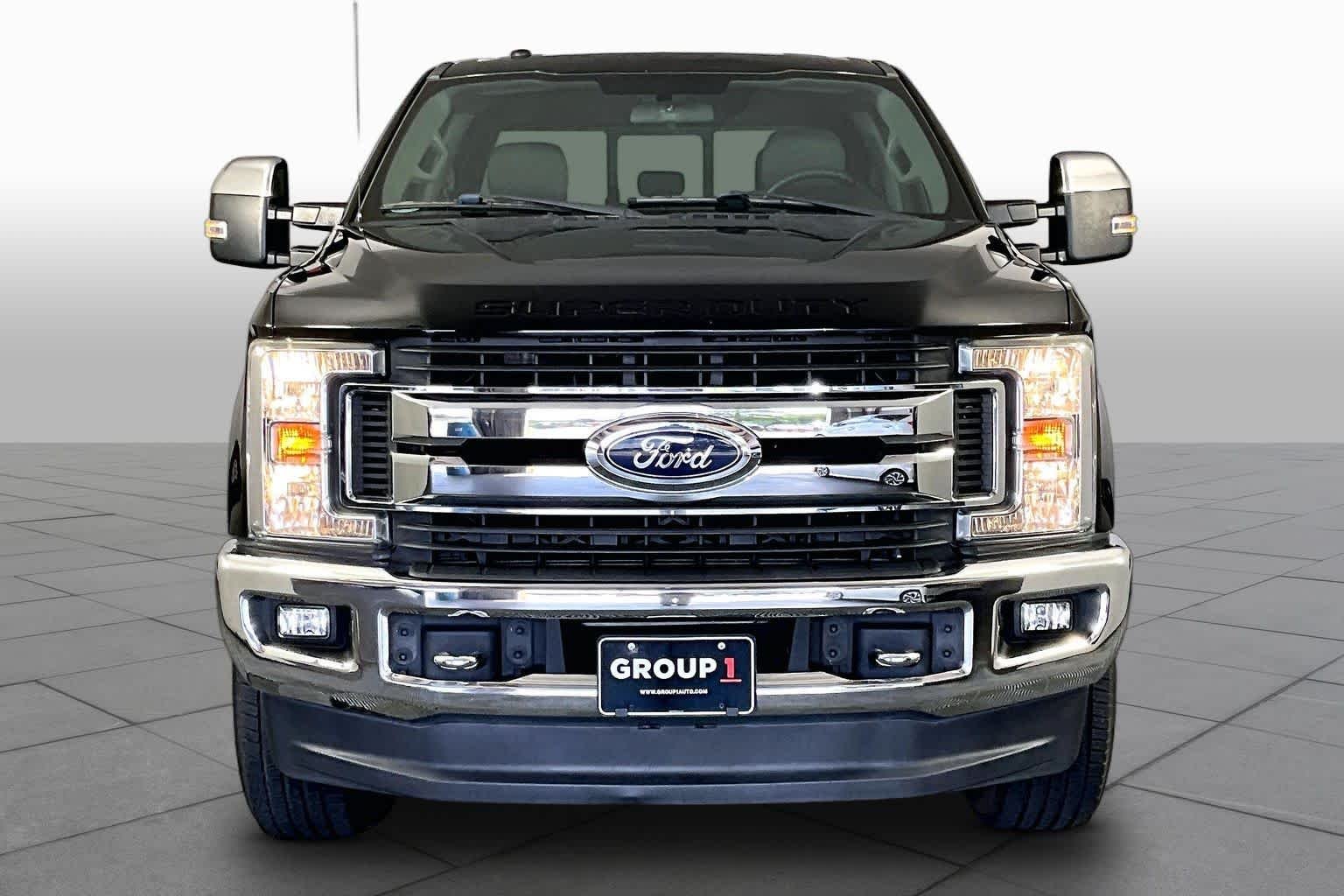 Used 2019 Agate Black Ford XLT image 4