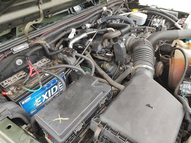 Used 2008 Green Jeep X image 28
