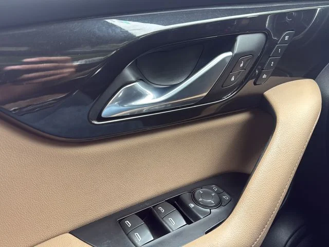 Used 2020 Beige Chevrolet Premier image 23