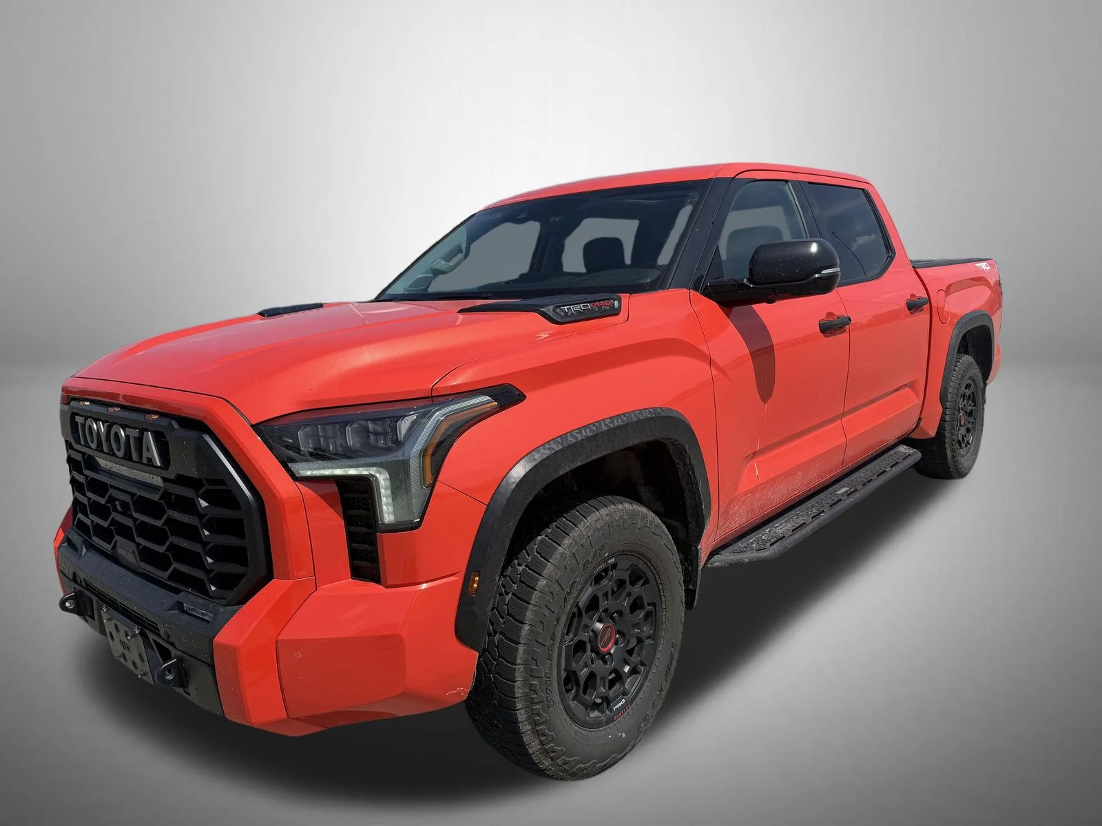 ウェア TRD Racing Grove Redcolor Pre-Owned 2022 Toyota Tundra Hybrid TRD Pro Crew Cab in #BC260511A