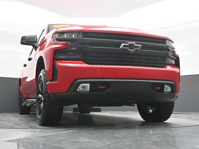Used 2021 Red Chevrolet RST image 22