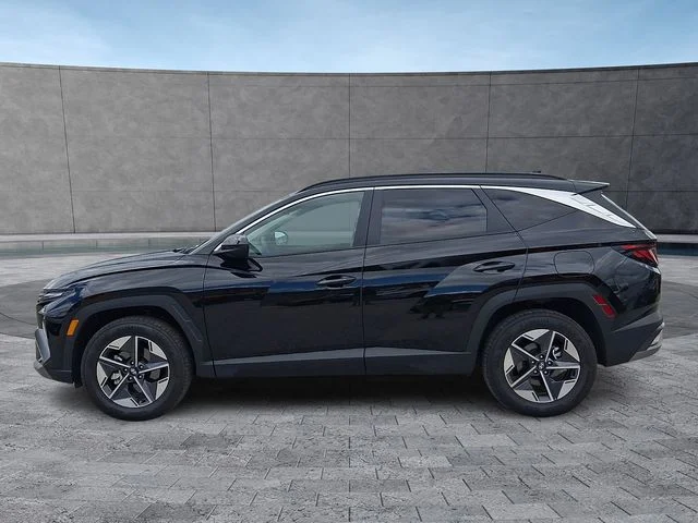 New 2026 Black Hyundai SEL image 4