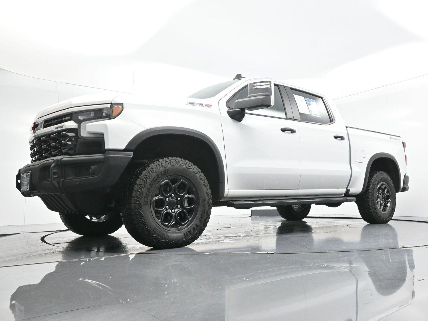 Used 2024 Summit White Chevrolet ZR2 image 48