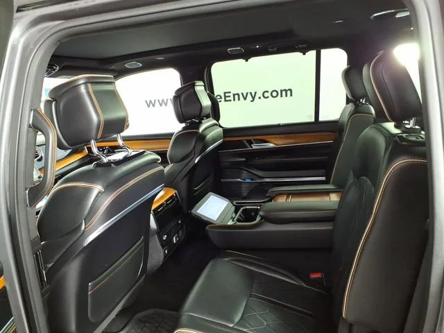 Used 2024 Gray Jeep Series III image 9
