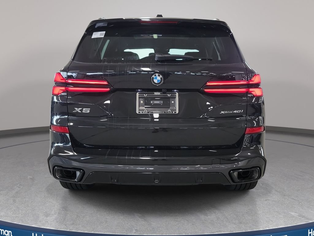 New 2026 Black Sapphire Metallic BMW xDrive40i image 6