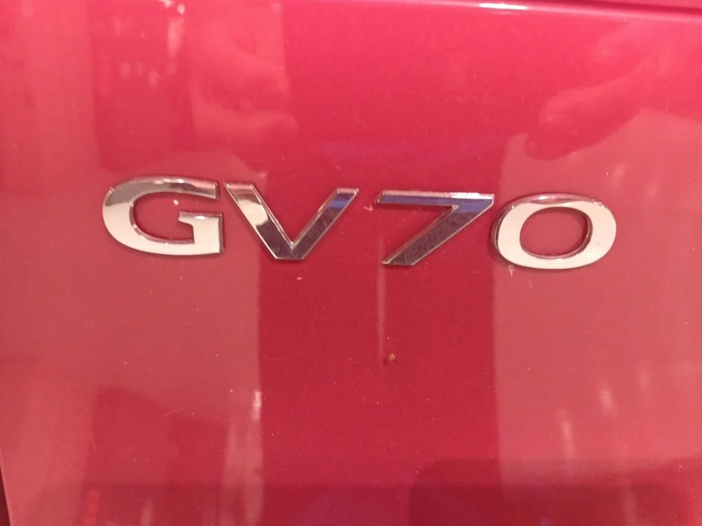 Used 2022 Red Genesis 3.5T Sport image 15