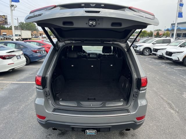 Used 2020 Gray Jeep Trailhawk image 22