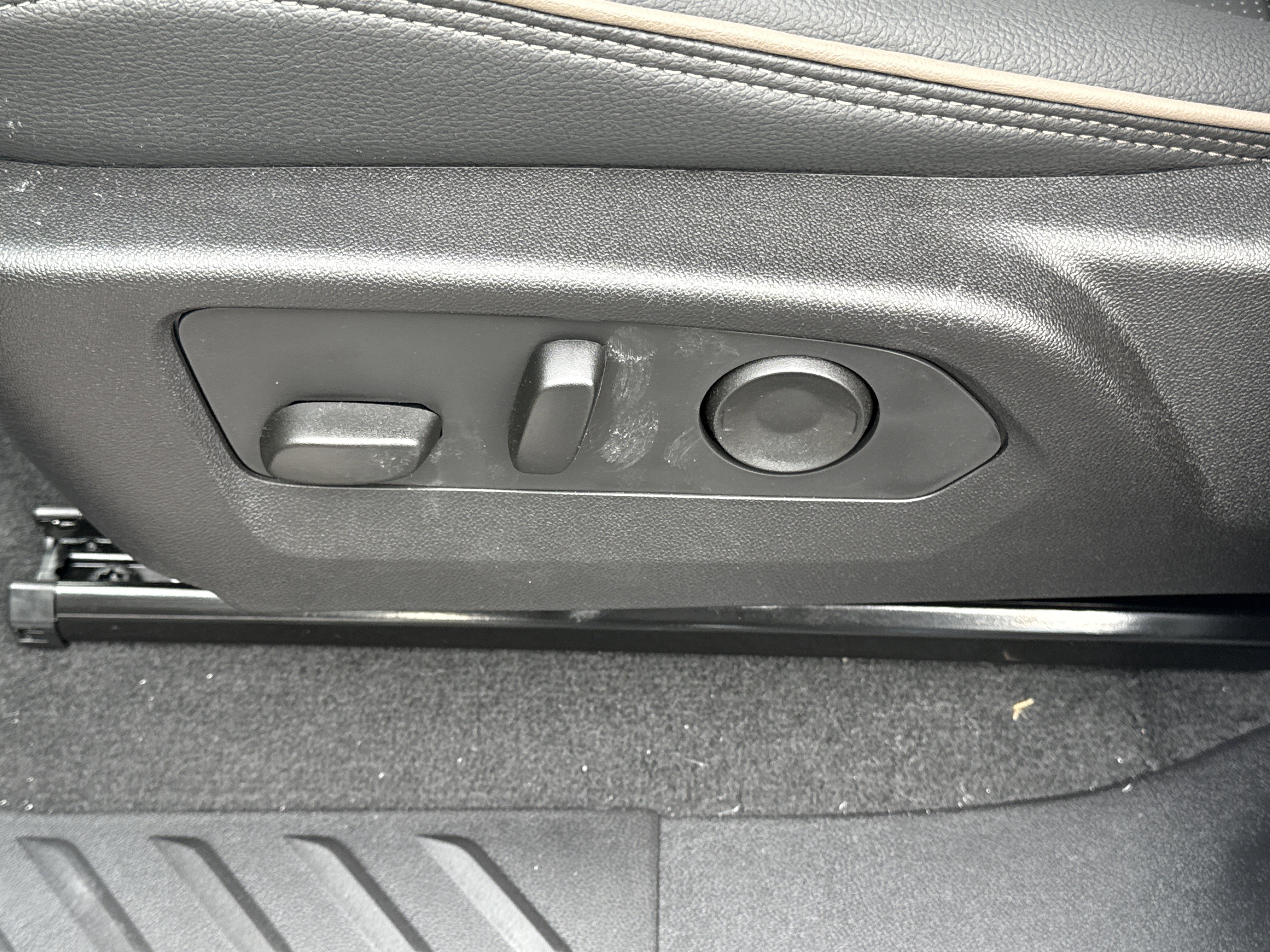 2026 GMC Canyon Denali - Photo 18