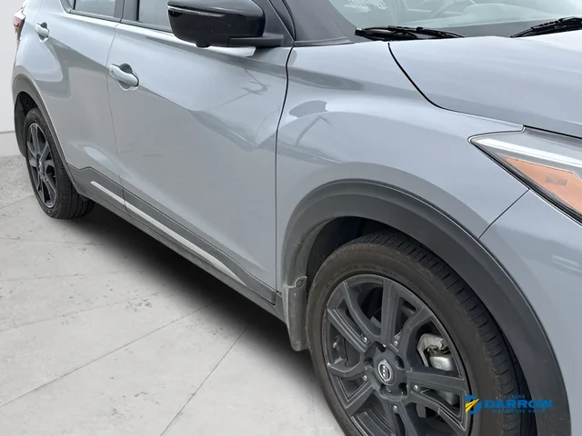 Used 2023 Gray Nissan SR image 27