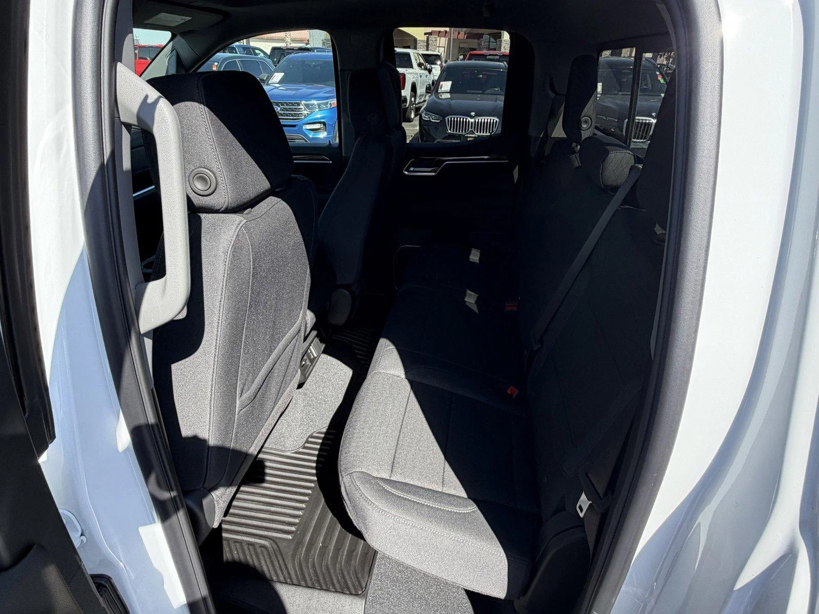 New 2026 Summit White GMC SLE image 14