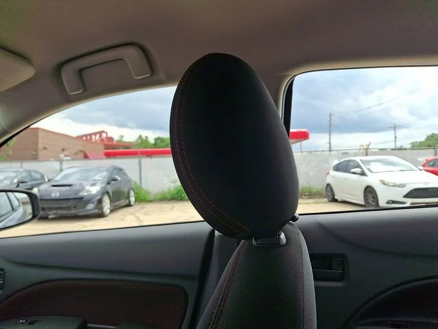 Used 2023 Silver Mitsubishi Black Edition image 17