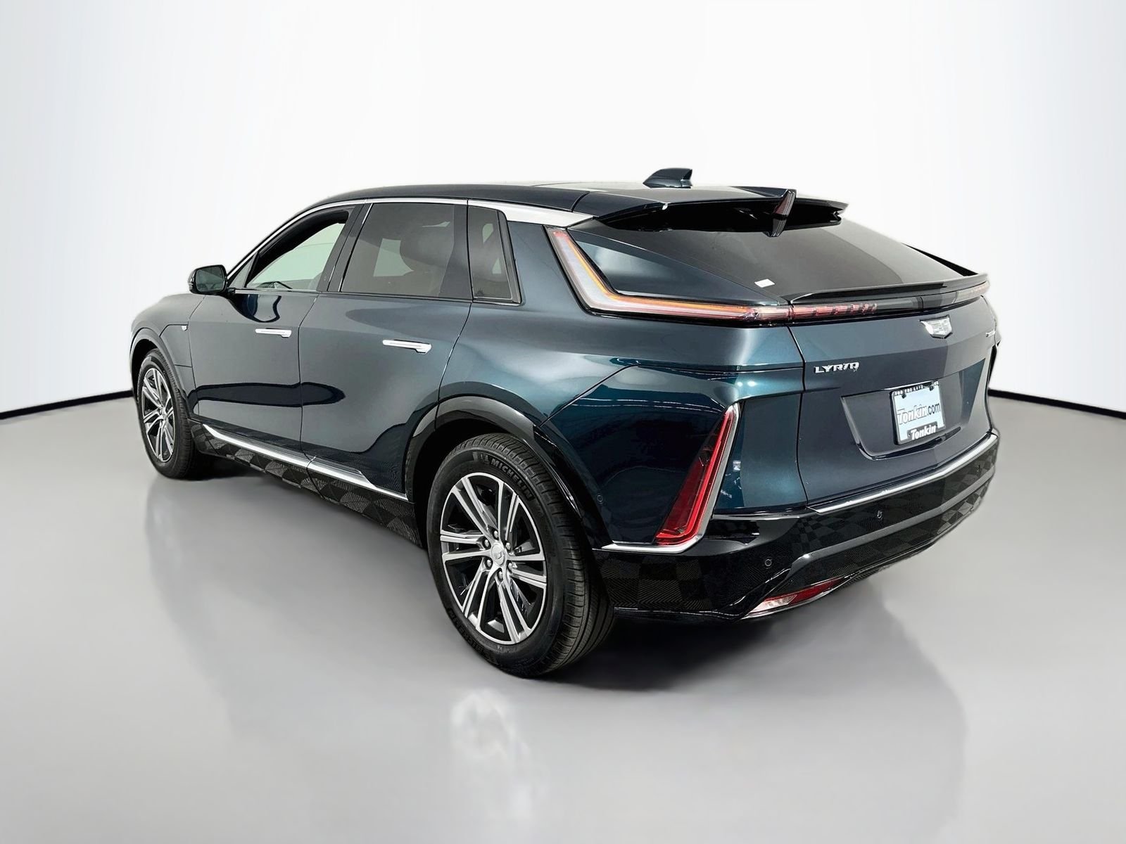 Used 2024 Emerald Lake Metallic Cadillac Luxury image 5