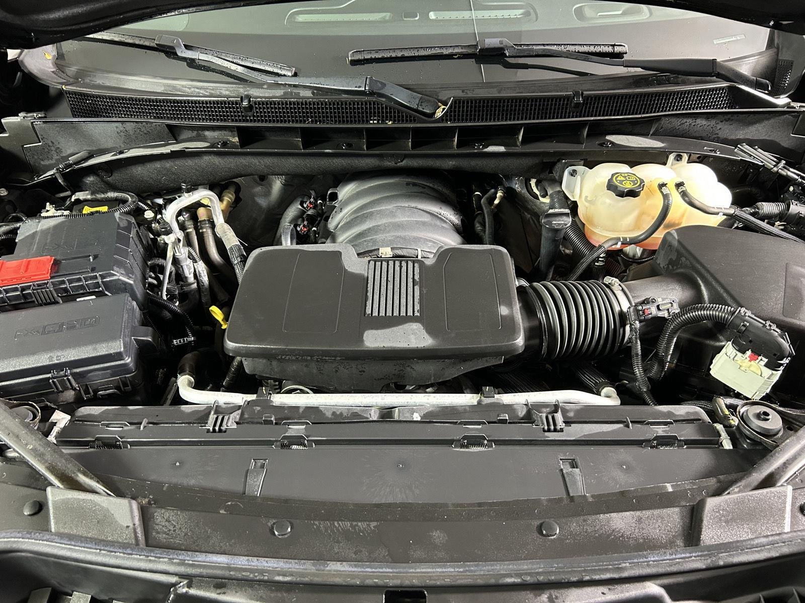 Used 2023 Onyx Black GMC SLT image 14