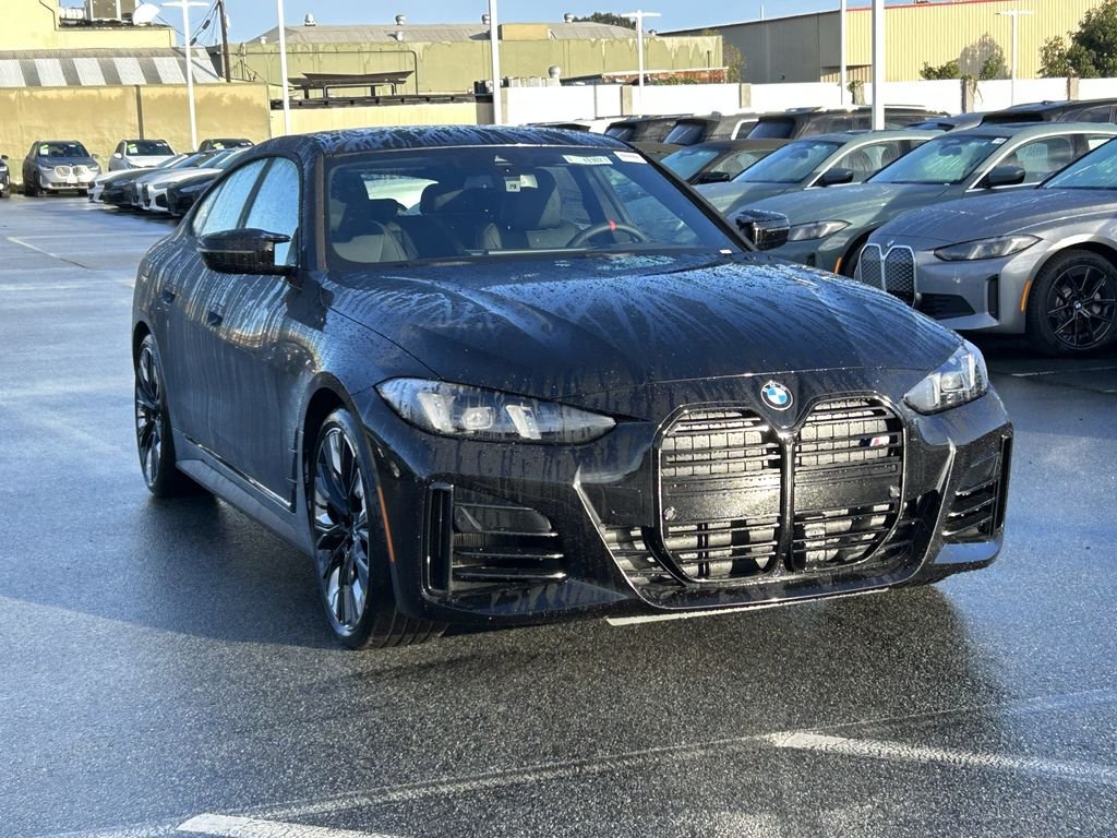 New 2026 Black Sapphire Metallic BMW M440i image 7