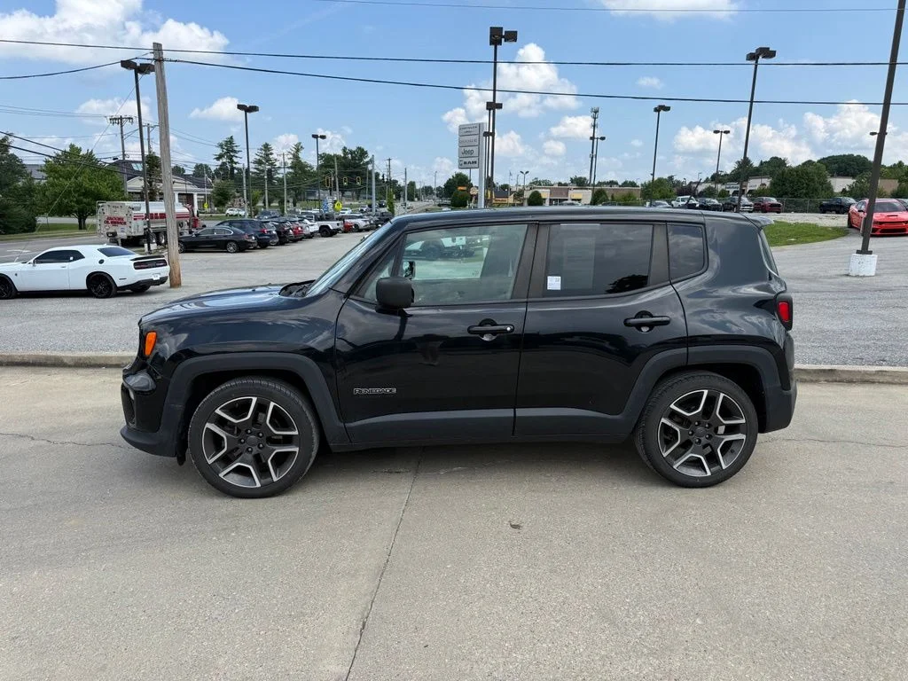 Used 2021 Black Jeep Sport image 9