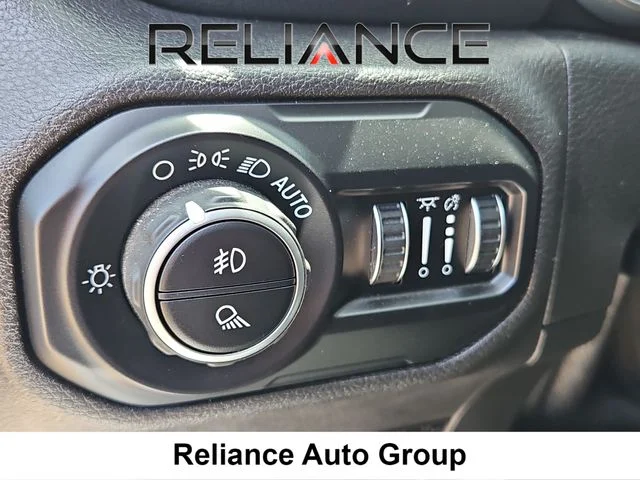 Used 2020 White Jeep Overland image 20