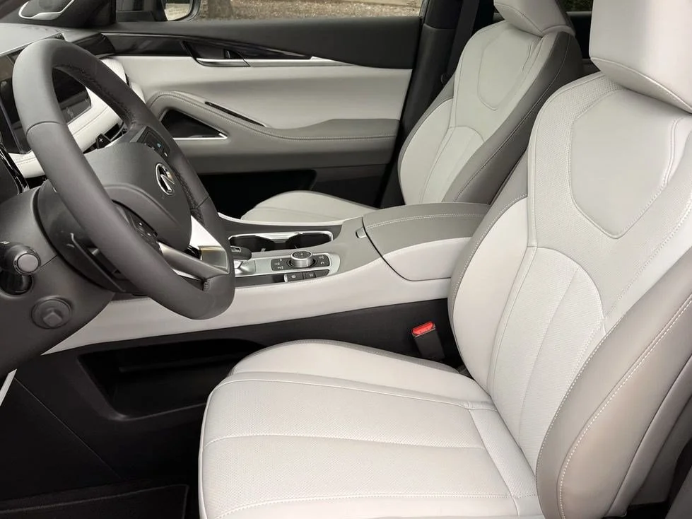 New 2027 Graphite Shadow INFINITI SPORT image 23