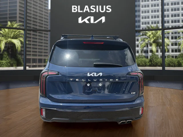 Used 2024 Black Kia SX X-Pro image 4
