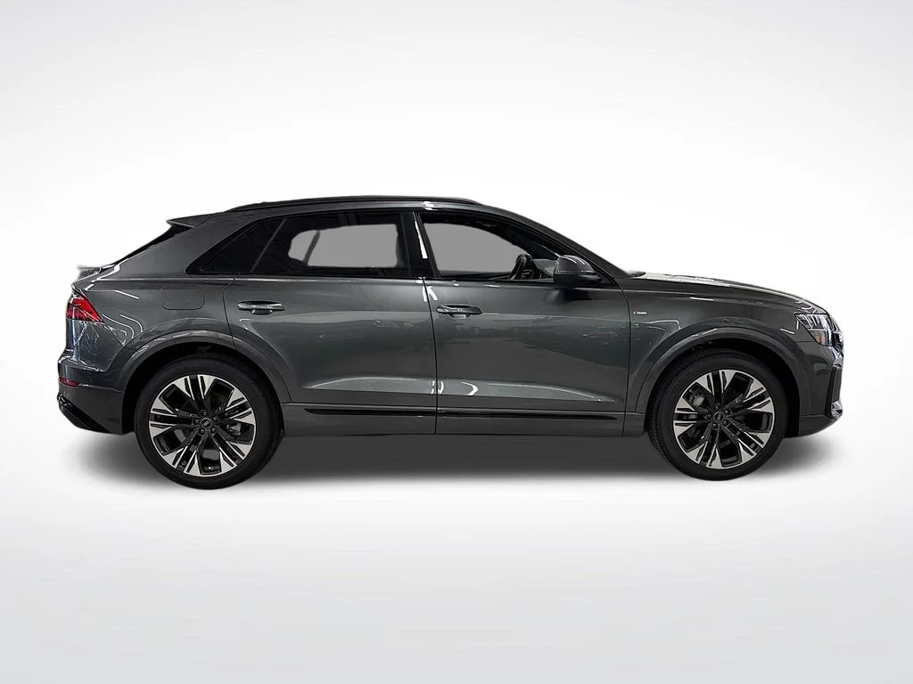 2025 Audi Q8 Premium Plus - Photo 6