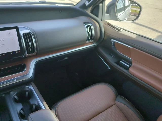 New 2026 Star White Metallic Tri-Coat Ford King Ranch® image 17